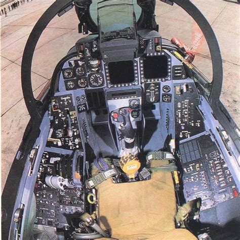 F-14a Tomcat cockpit